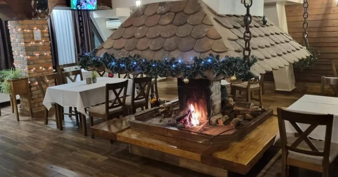 Hotel Babino Brdo Derventa Exteriér fotografie