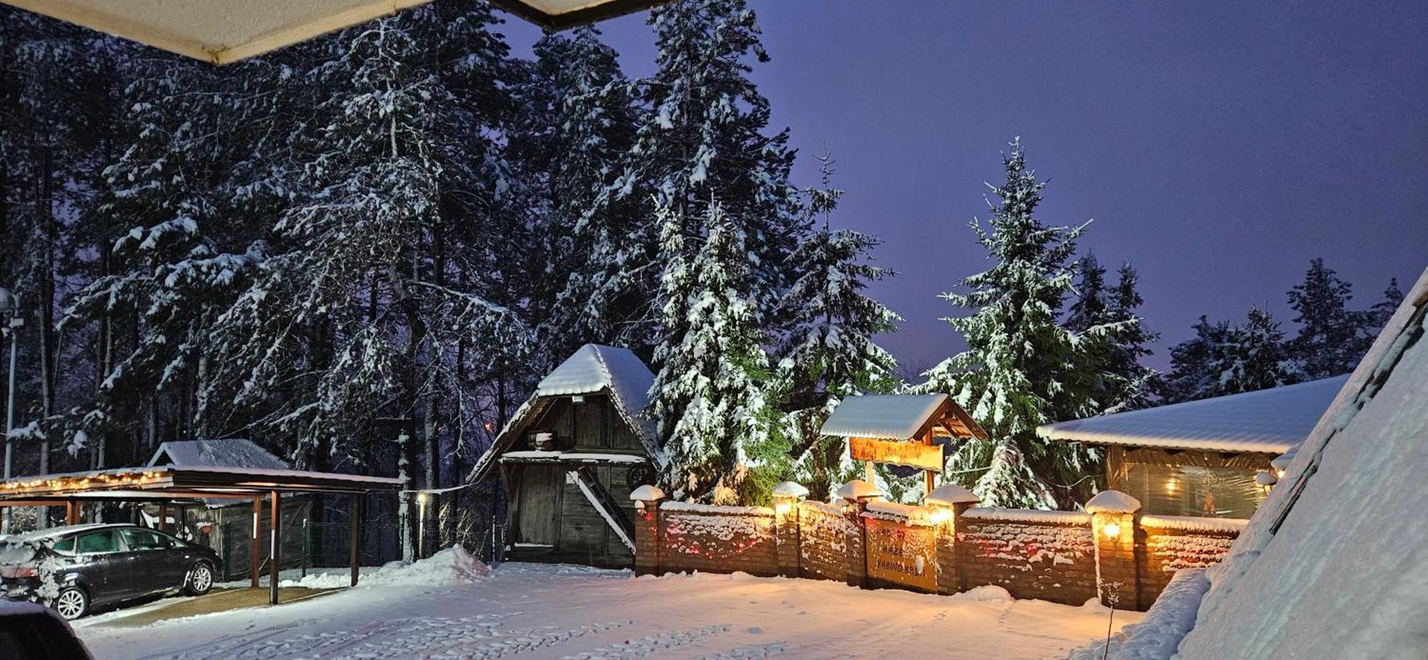 Hotel Babino Brdo Derventa Exteriér fotografie